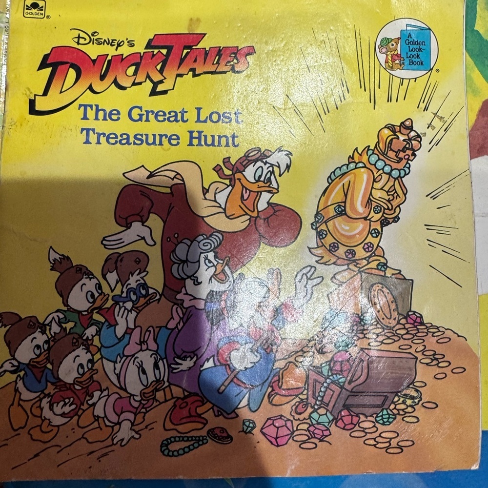 DuckTales The Great Lost Treasure Hunt Book - Picture 1 of 1